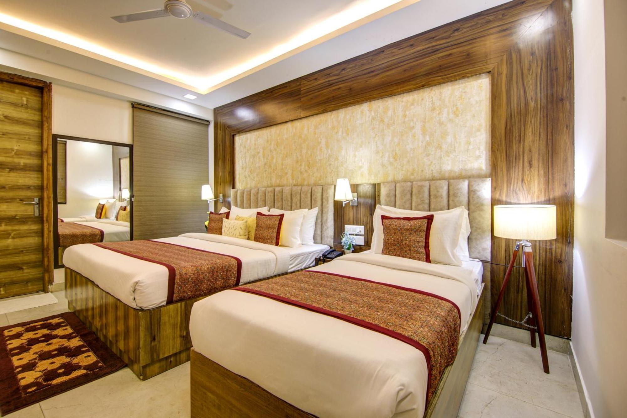 Luxury Near Igi Airport Hotel New Delhi