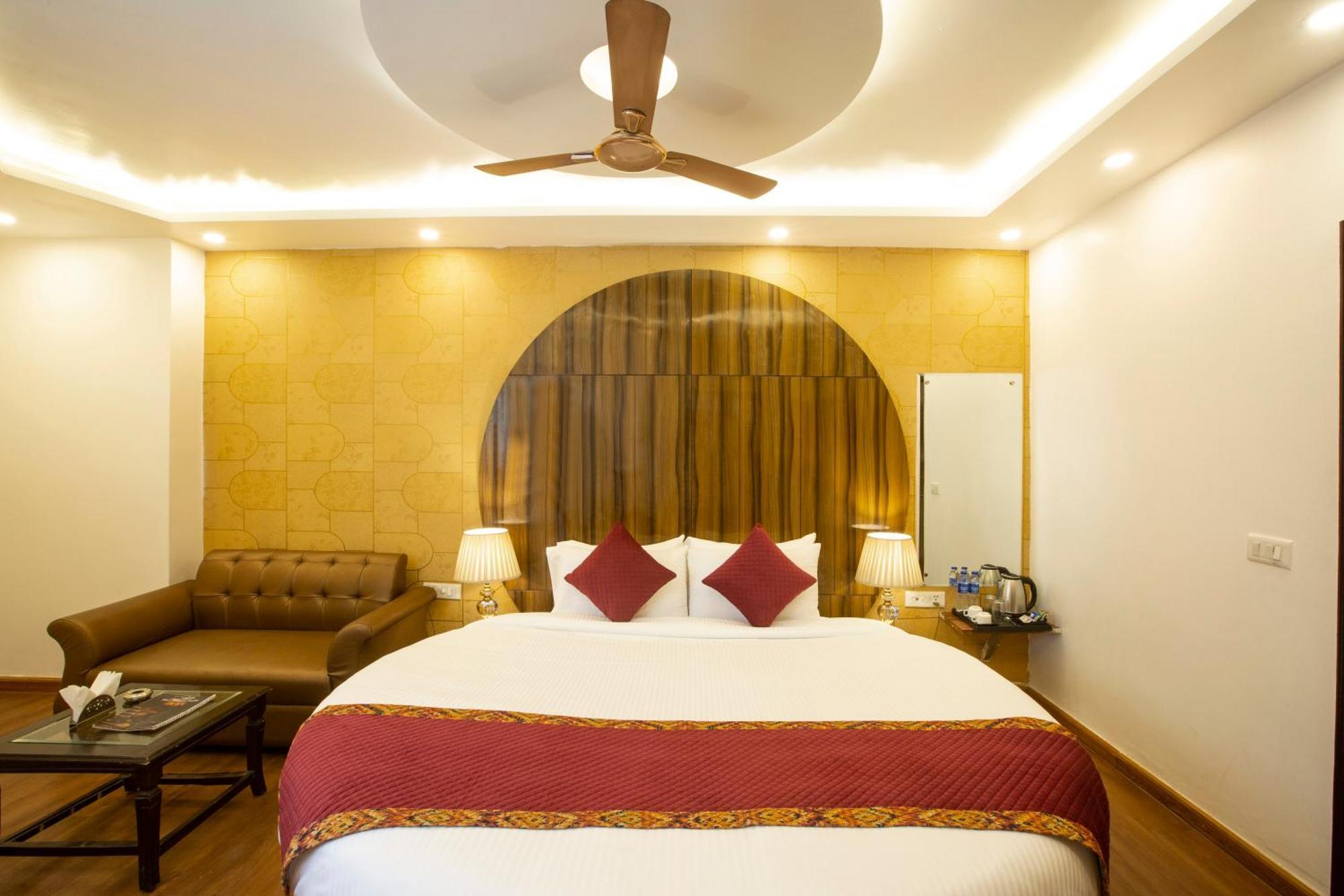 Luxury Near Igi Airport New Delhi